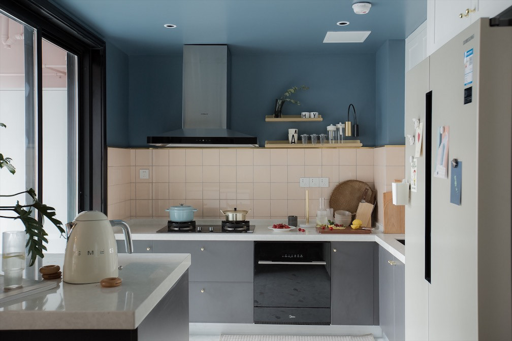 现代清新风格家装设计室内装修效果图-厨房
