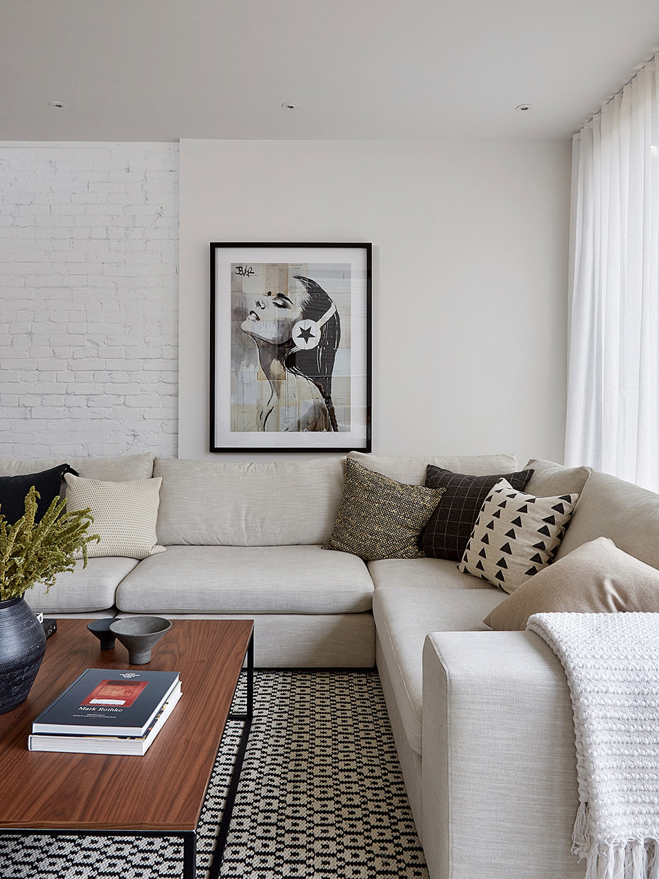 极简工业风风格室内家装案例效果图-客厅沙发