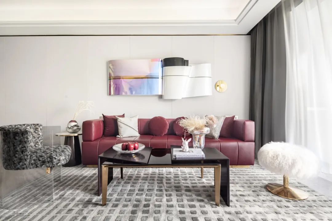 高雅轻奢风格室内设计家装案例-客厅茶几沙发