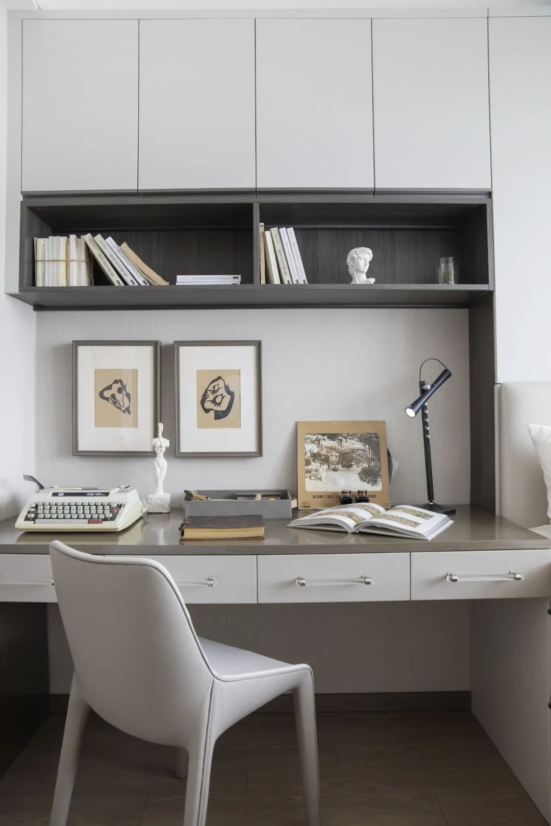 现代简约风格室内设计家装案例-书桌