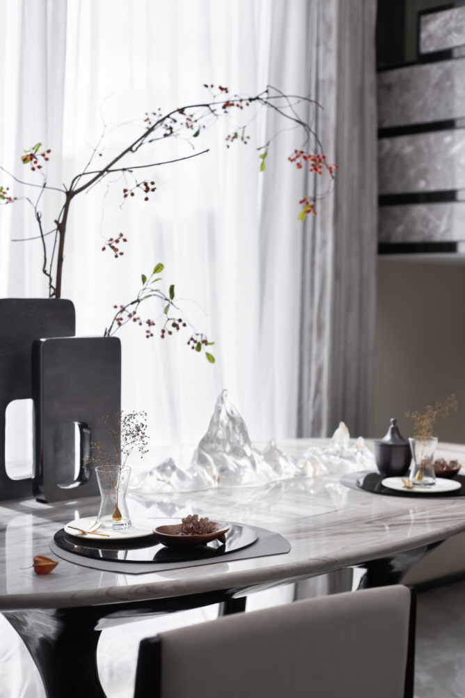 新中式风格别墅室内设计家装案例-餐厅餐桌